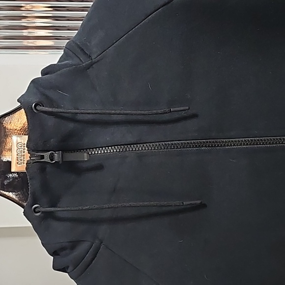 Nike Tech Fleece Half-Zip Hoodie - Picture 2 of 10